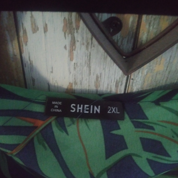 Shein Tropical Dress 2XL!🎊🎉😎 - Picture 2 of 2